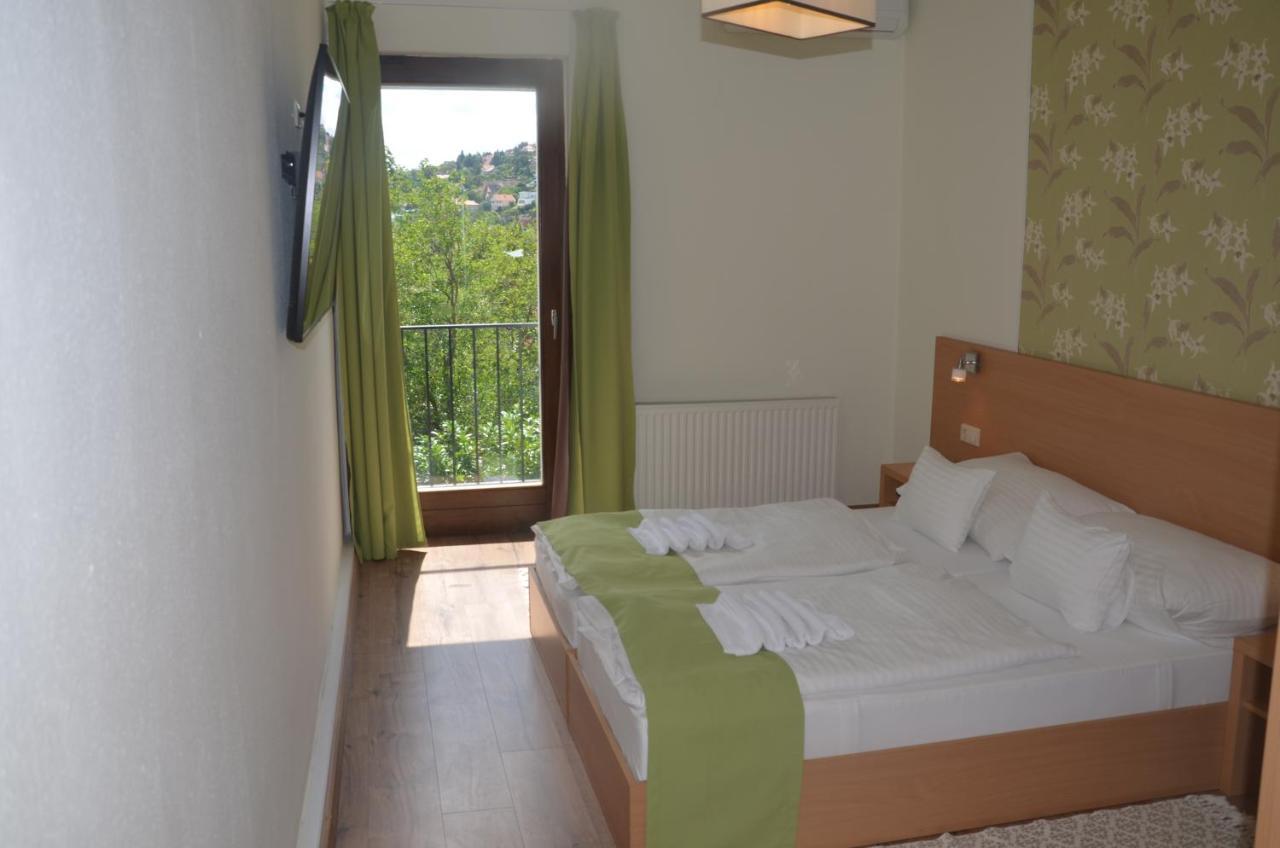 Hotel Viktória Balatonalmádi Zewnętrze zdjęcie