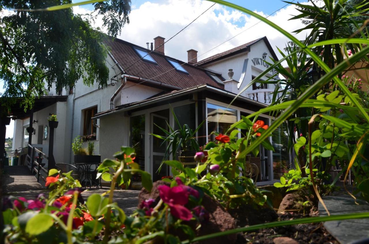 Hotel Viktória Balatonalmádi Zewnętrze zdjęcie