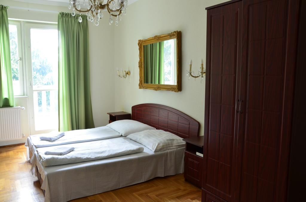 Hotel Viktória Balatonalmádi Zewnętrze zdjęcie